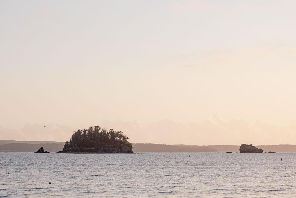 Hotel The Isla Batemans Bay Esterno foto