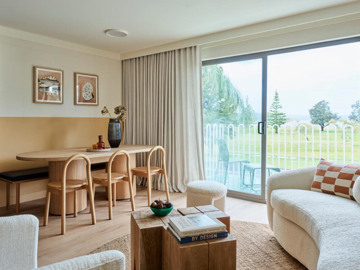 Hotel The Isla Batemans Bay Esterno foto